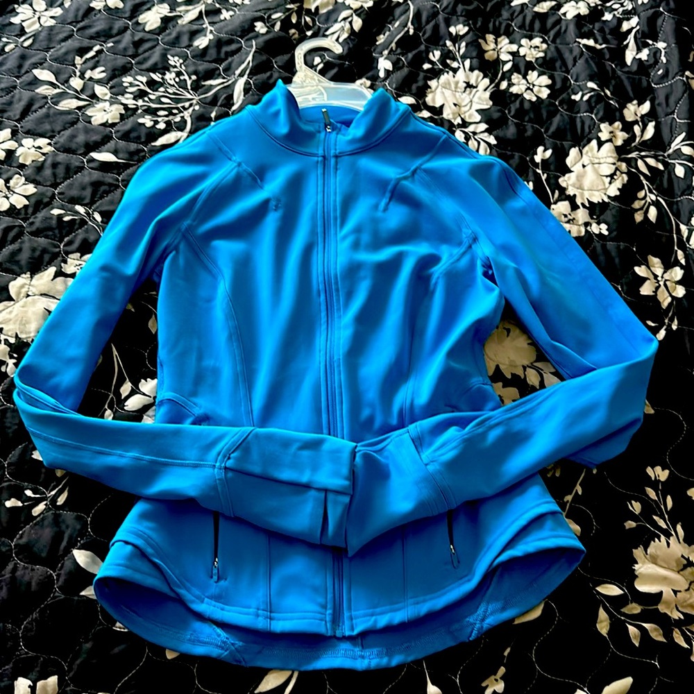 Lightweight Lululemon Jacket